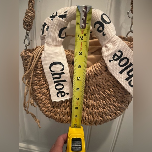 Chic Tan Woven Crossbody Bag with White Handles - Picture 8 of 8